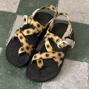 USED Chaco Sunflower Patterned Sandals